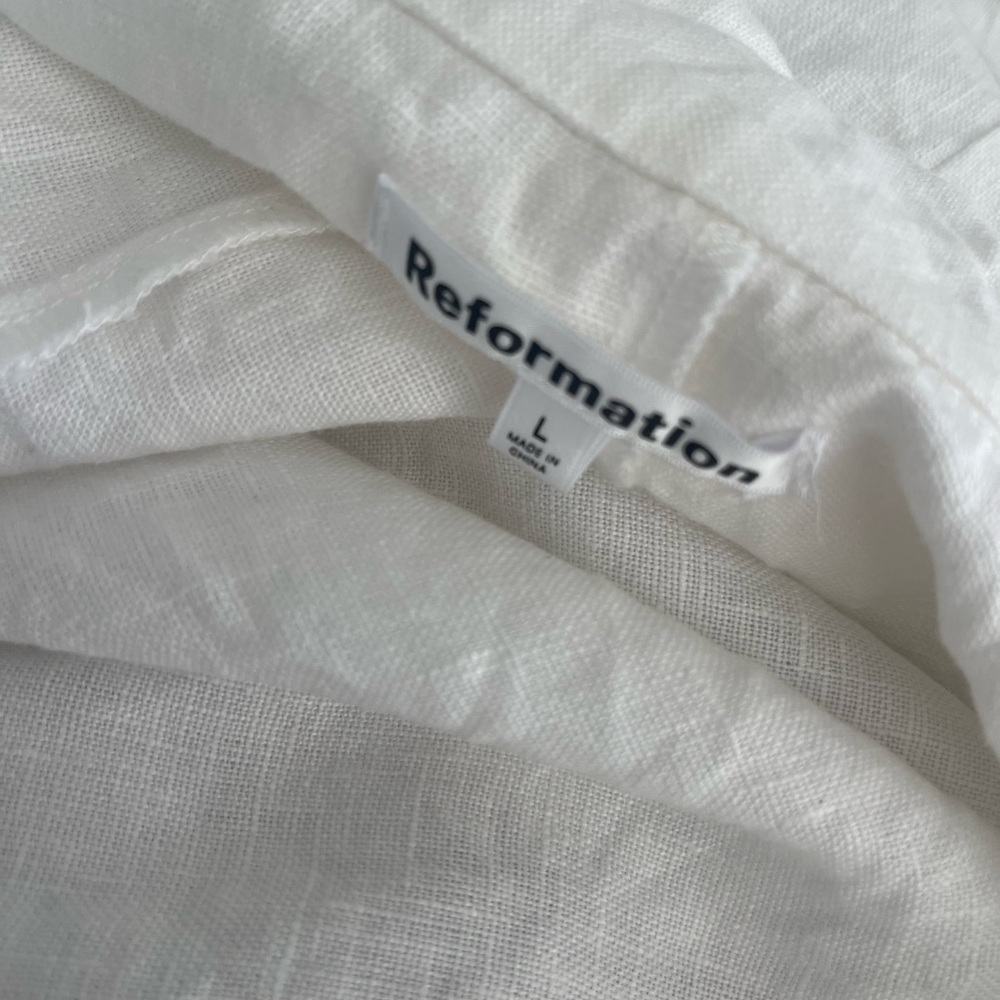 Reformation Alonso White Blazer with Brown Buttons Linen - Picture 4 of 7